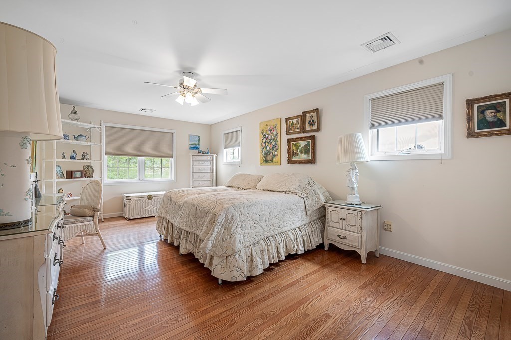 90 Sturbridge Hills Rd # 90 Property Photo 18