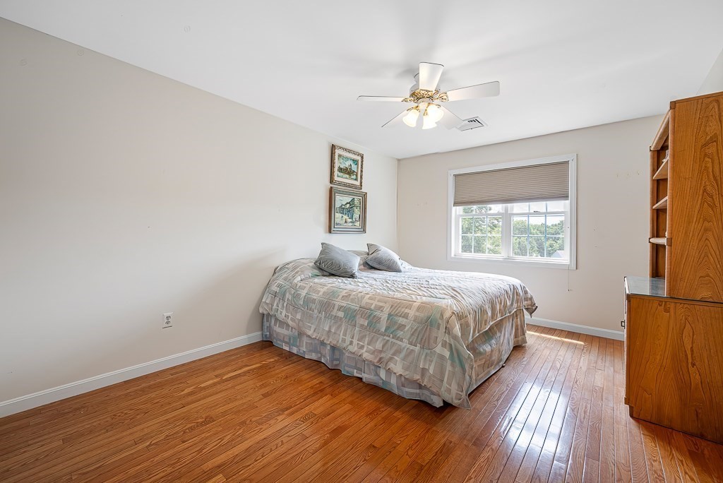 90 Sturbridge Hills Rd # 90 Property Photo 22