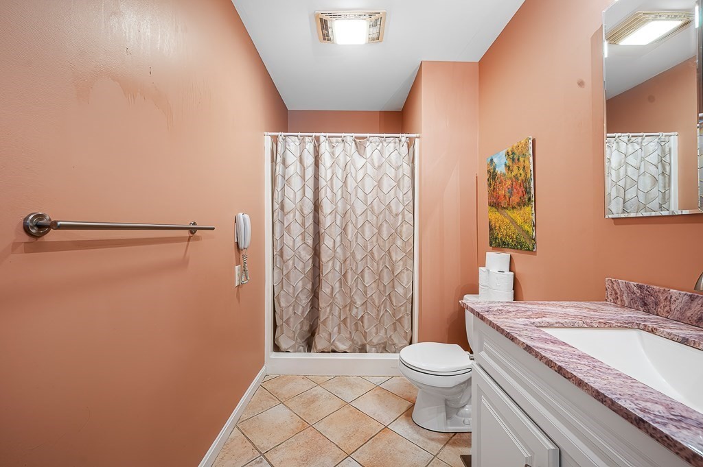 90 Sturbridge Hills Rd # 90 Property Photo 25