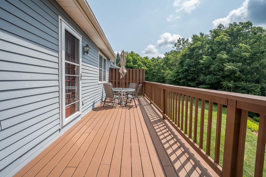 90 Sturbridge Hills Rd # 90 Property Photo 33