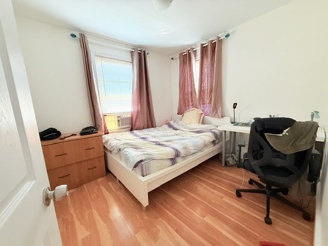 40 Woodbine St Property Photo 5