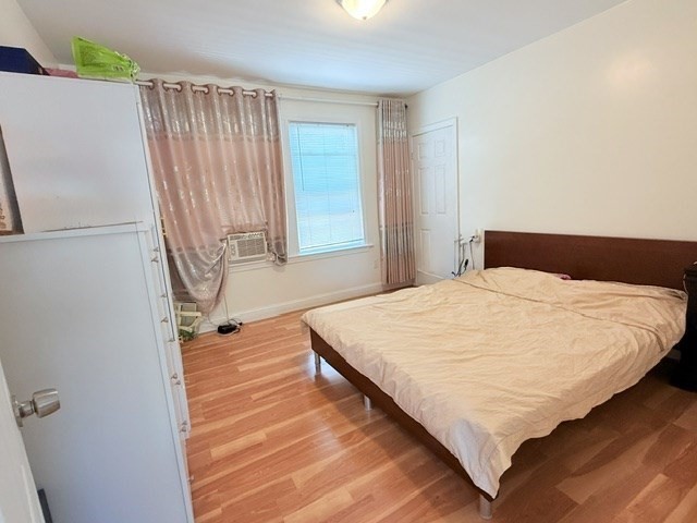40 Woodbine St Property Photo 6