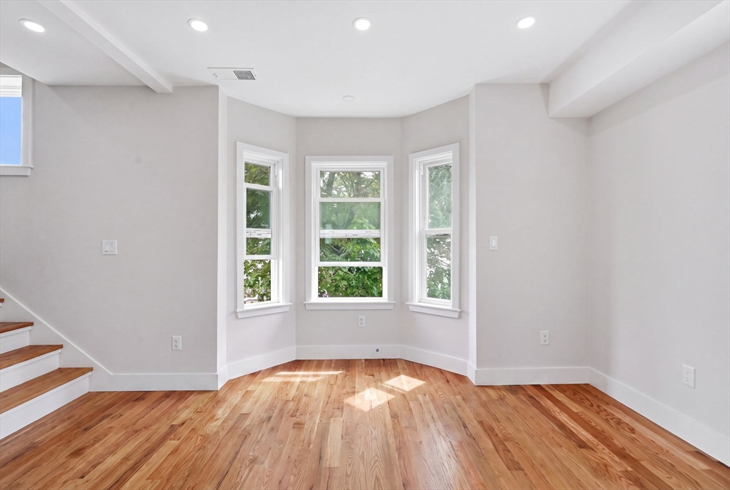 183 Madison St Property Photo 19