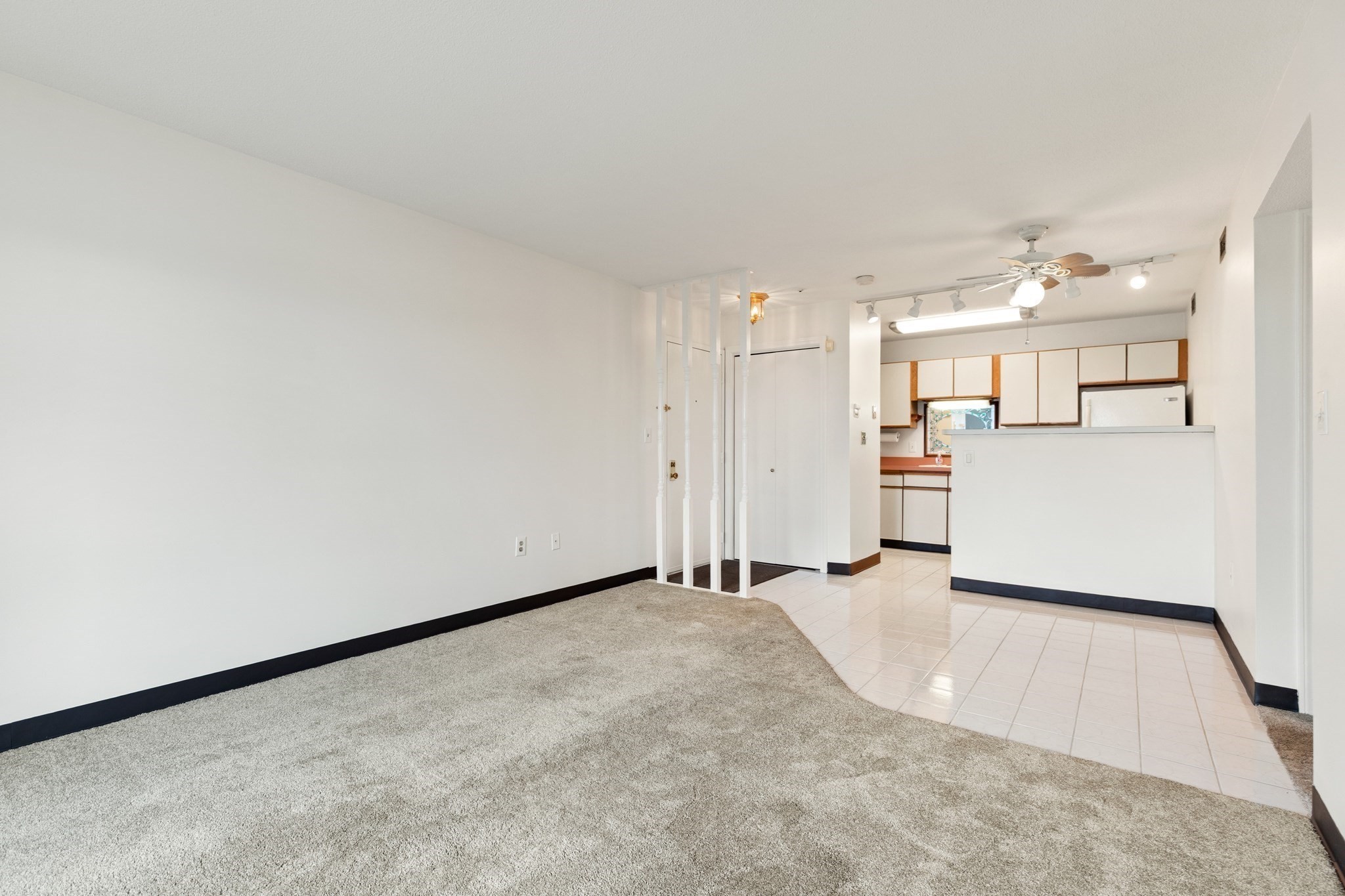21 Margin St # 27 Property Photo 15