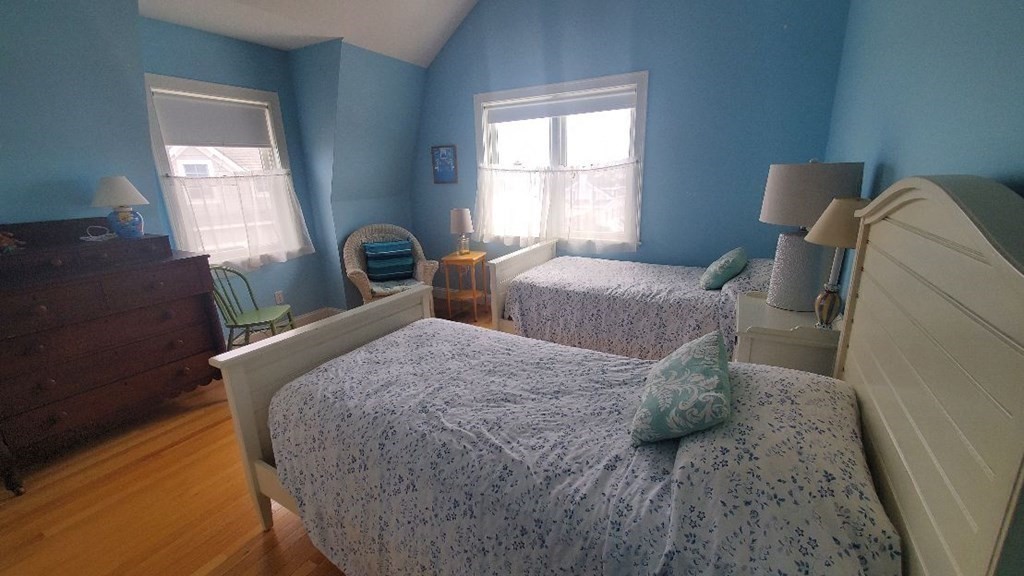 15 49th Street Property Photo 15