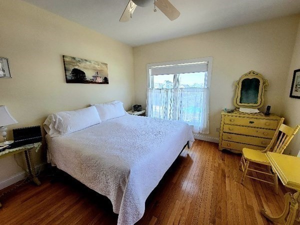 15 49th Street Property Photo 17