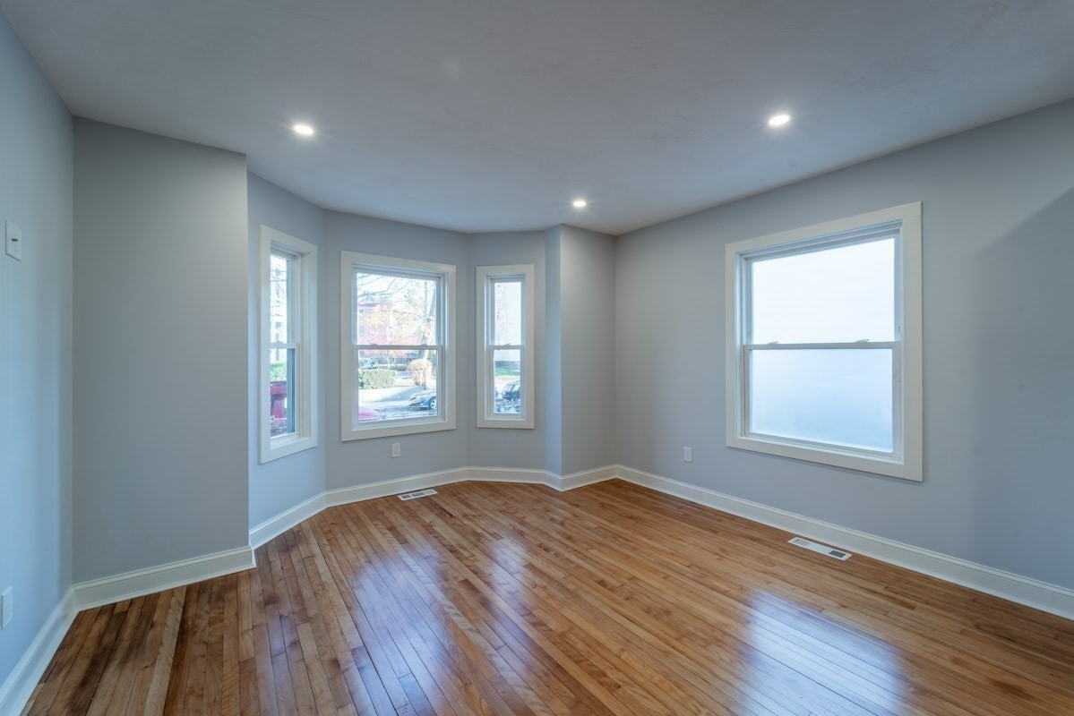 72 Florence St # 1 Property Photo 12