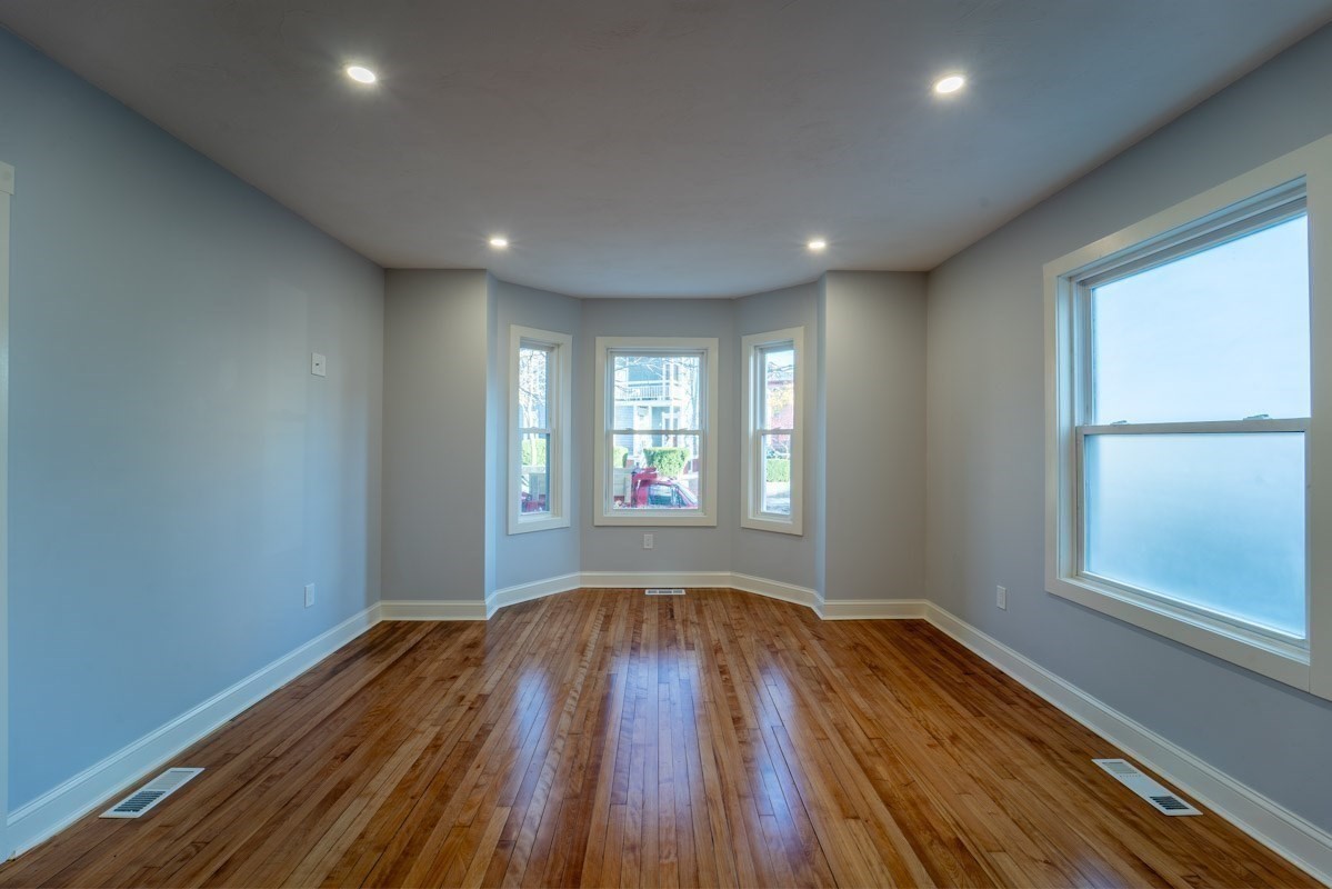 72 Florence St # 1 Property Photo 13