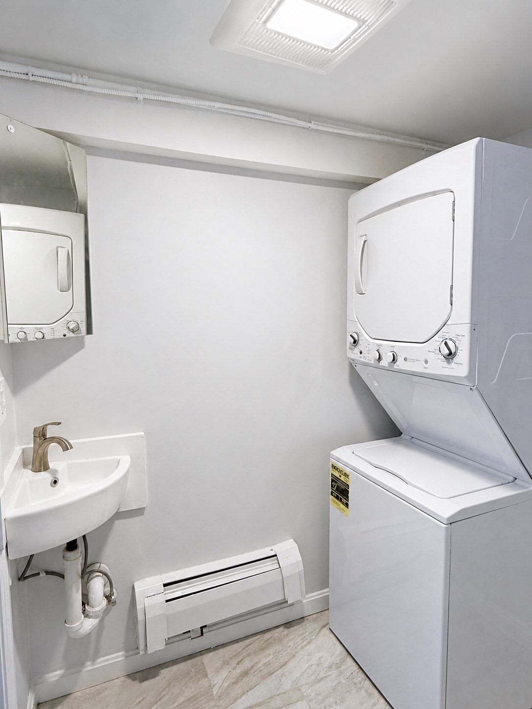 9 Avon Pl # 1 Property Photo 10