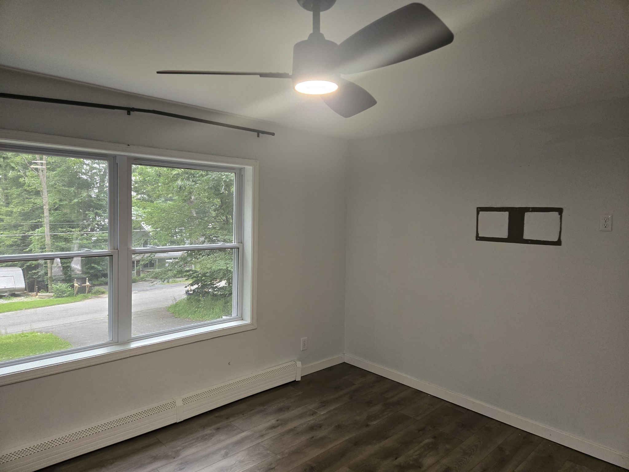 33 W Shore Drive Property Photo 4
