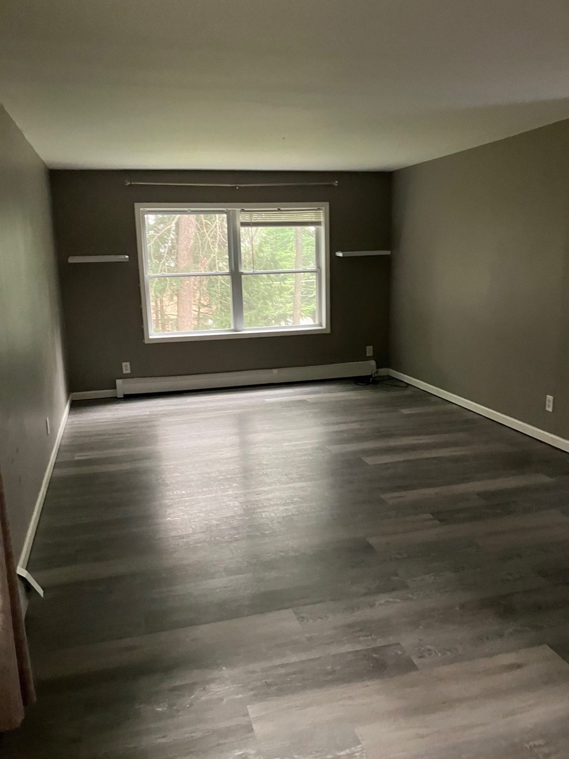 33 W Shore Drive Property Photo 7