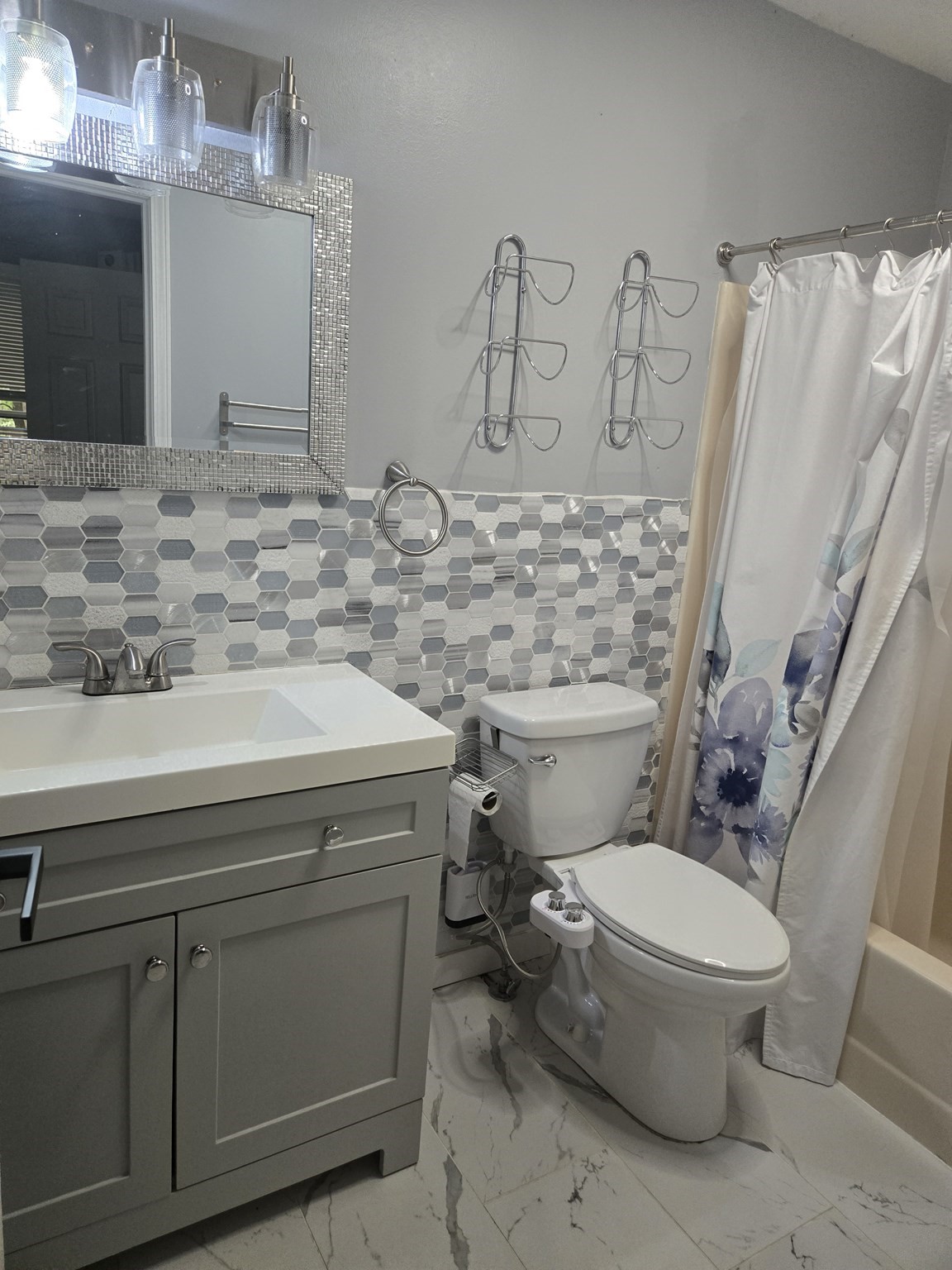 33 W Shore Drive Property Photo 12