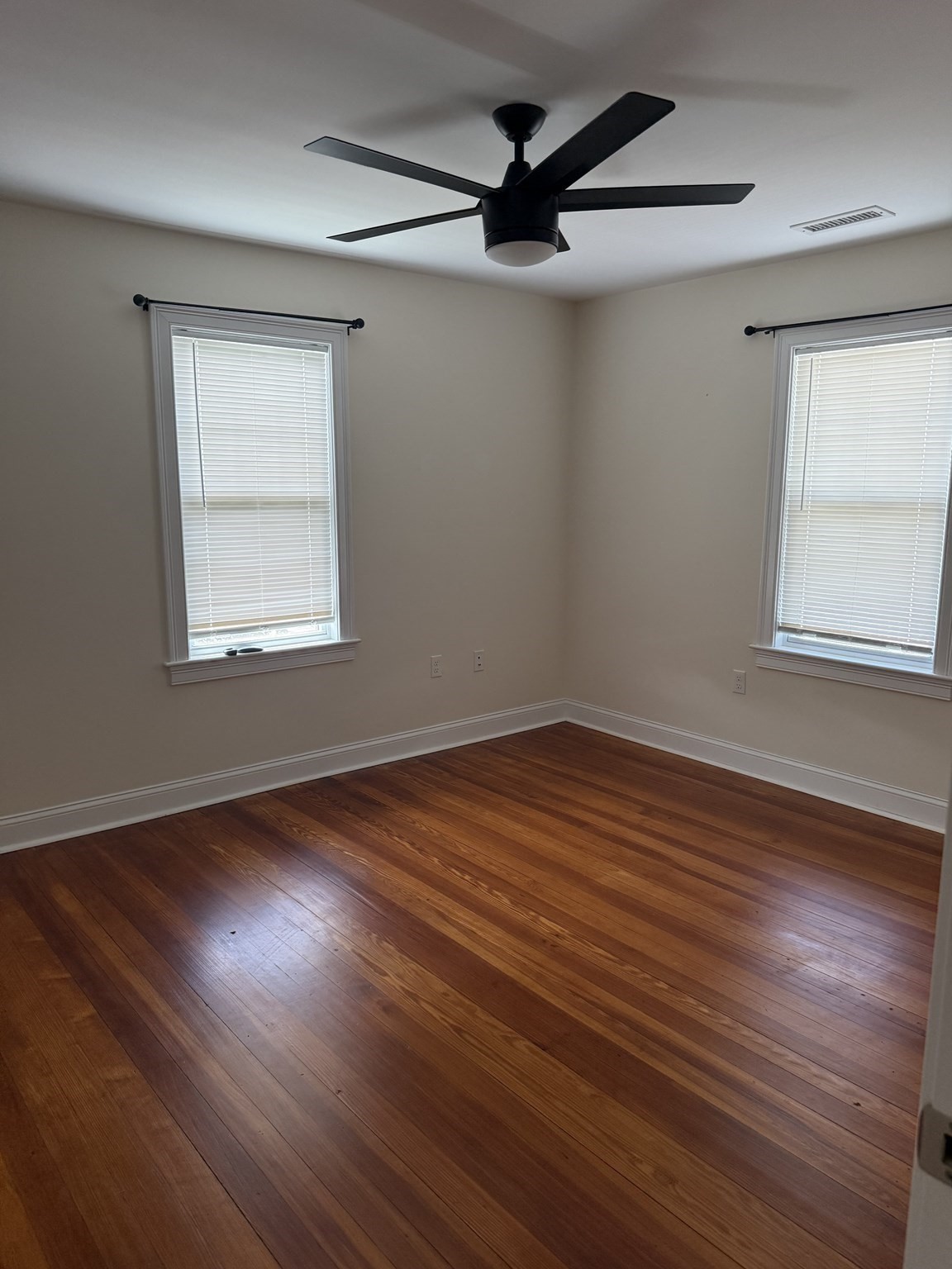 13 Echo Avenue Property Photo 8