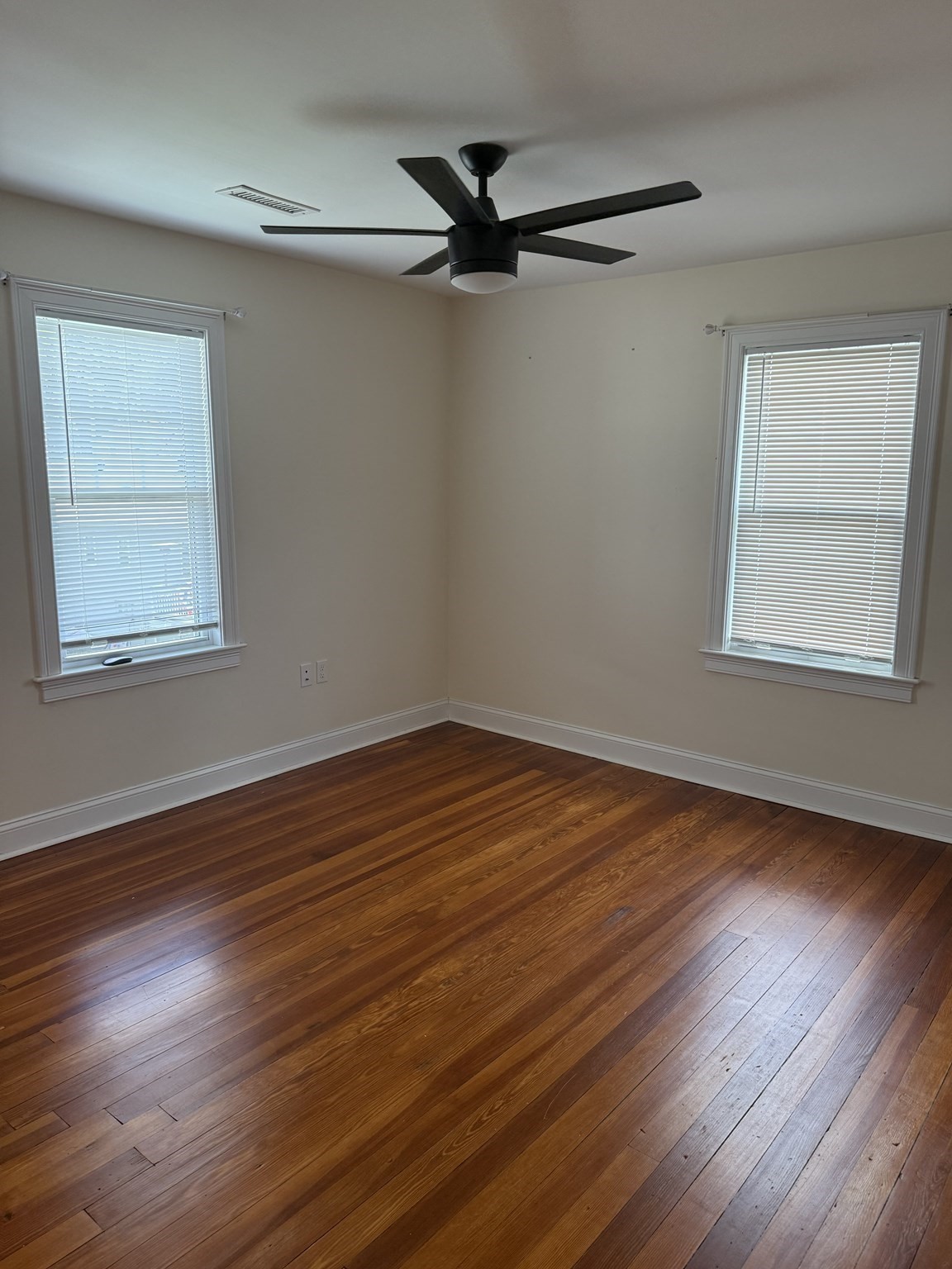 13 Echo Avenue Property Photo 14