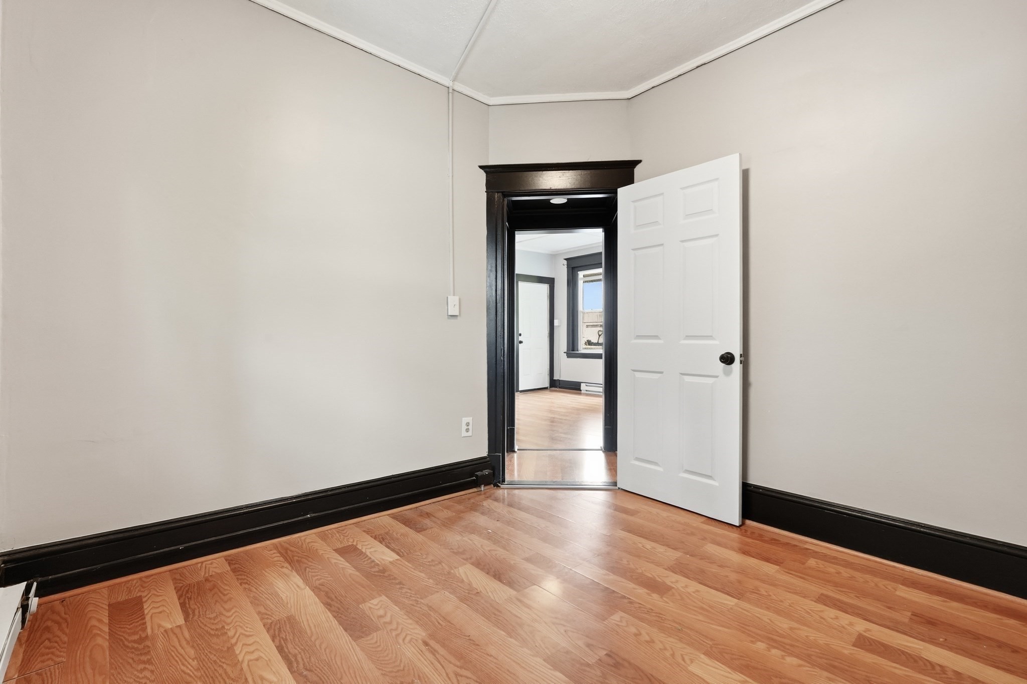 53.5 Orchard St Property Photo 31