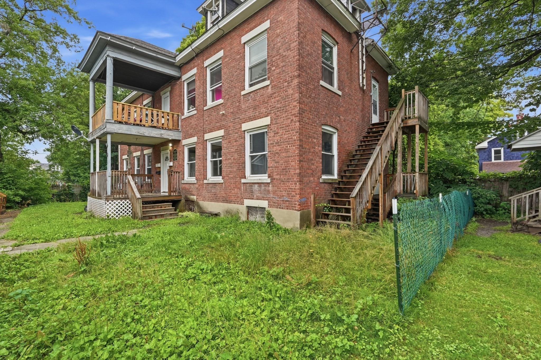 53.5 Orchard St Property Photo 38