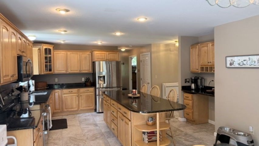 5 Grace Dr Property Photo 3