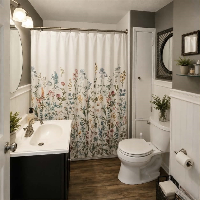 18 Hunnewell Rd Property Photo 13