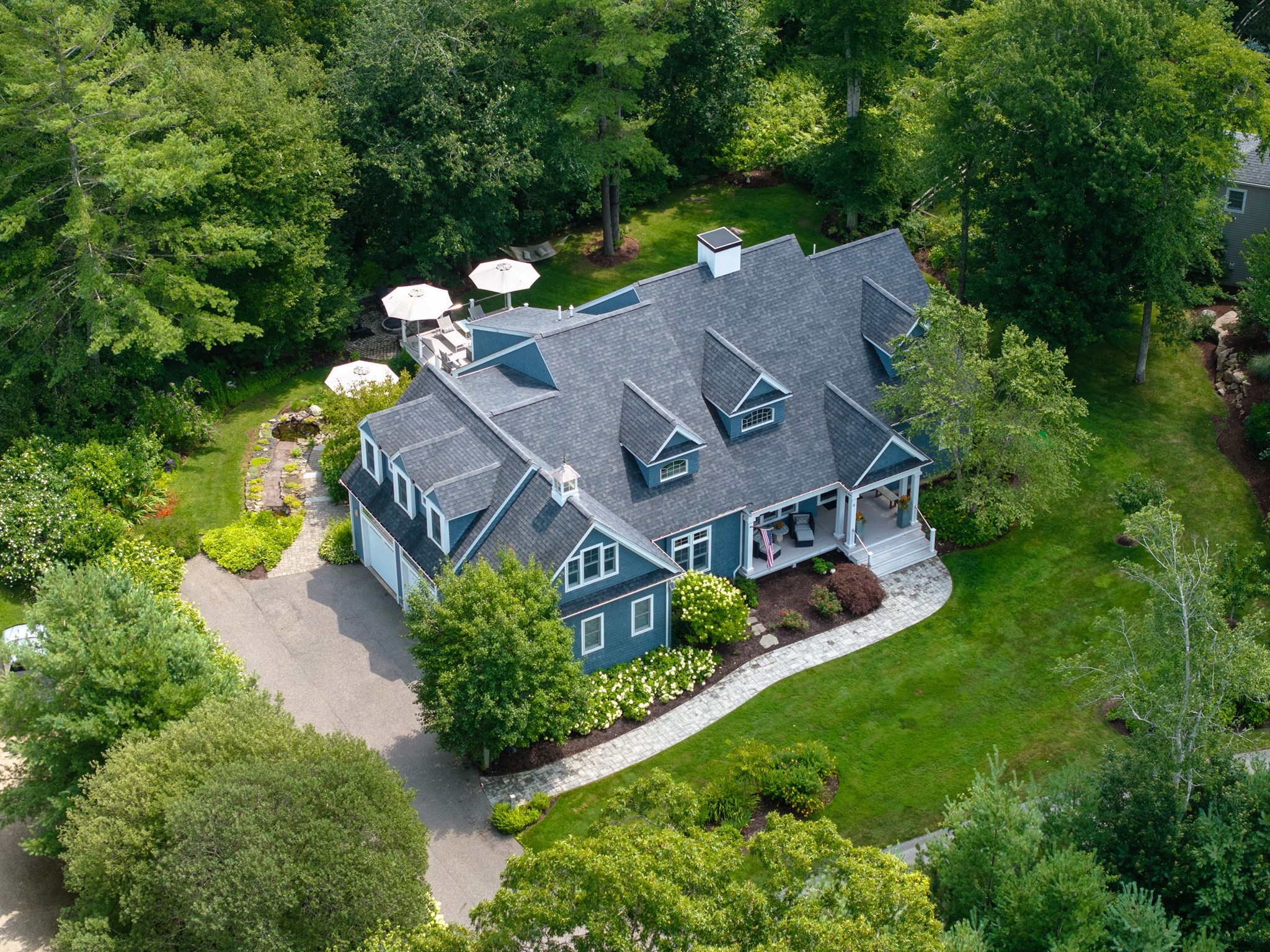 4 Beech Tree Ln Property Photo 1