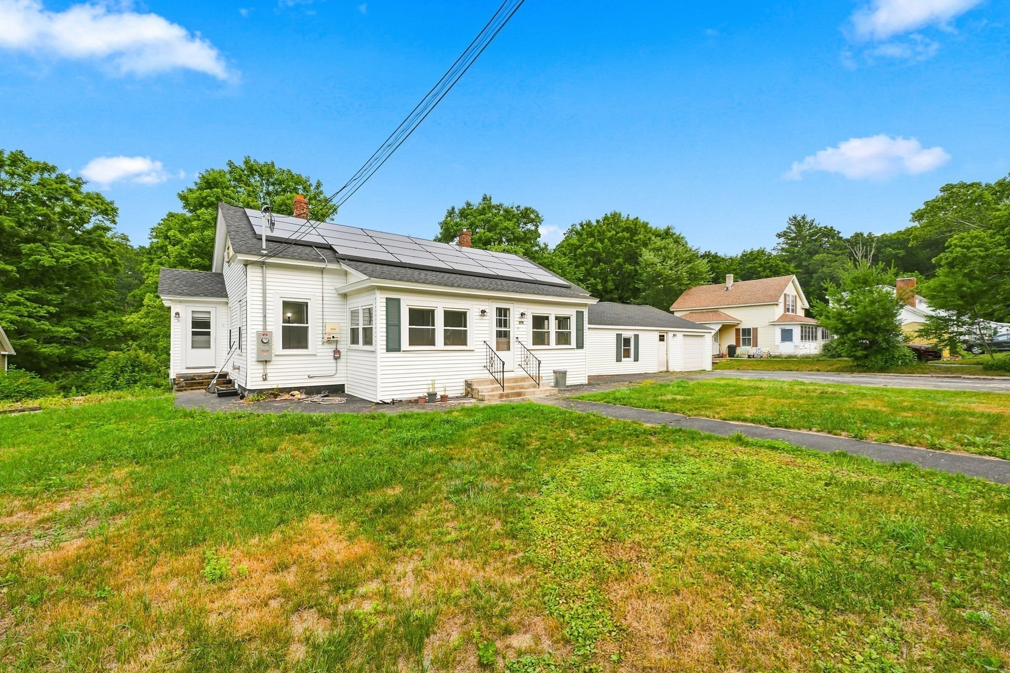 270 N Brookfield Road Property Photo 1