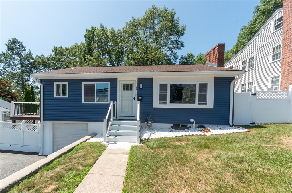 28 Deforest St Property Photo 1