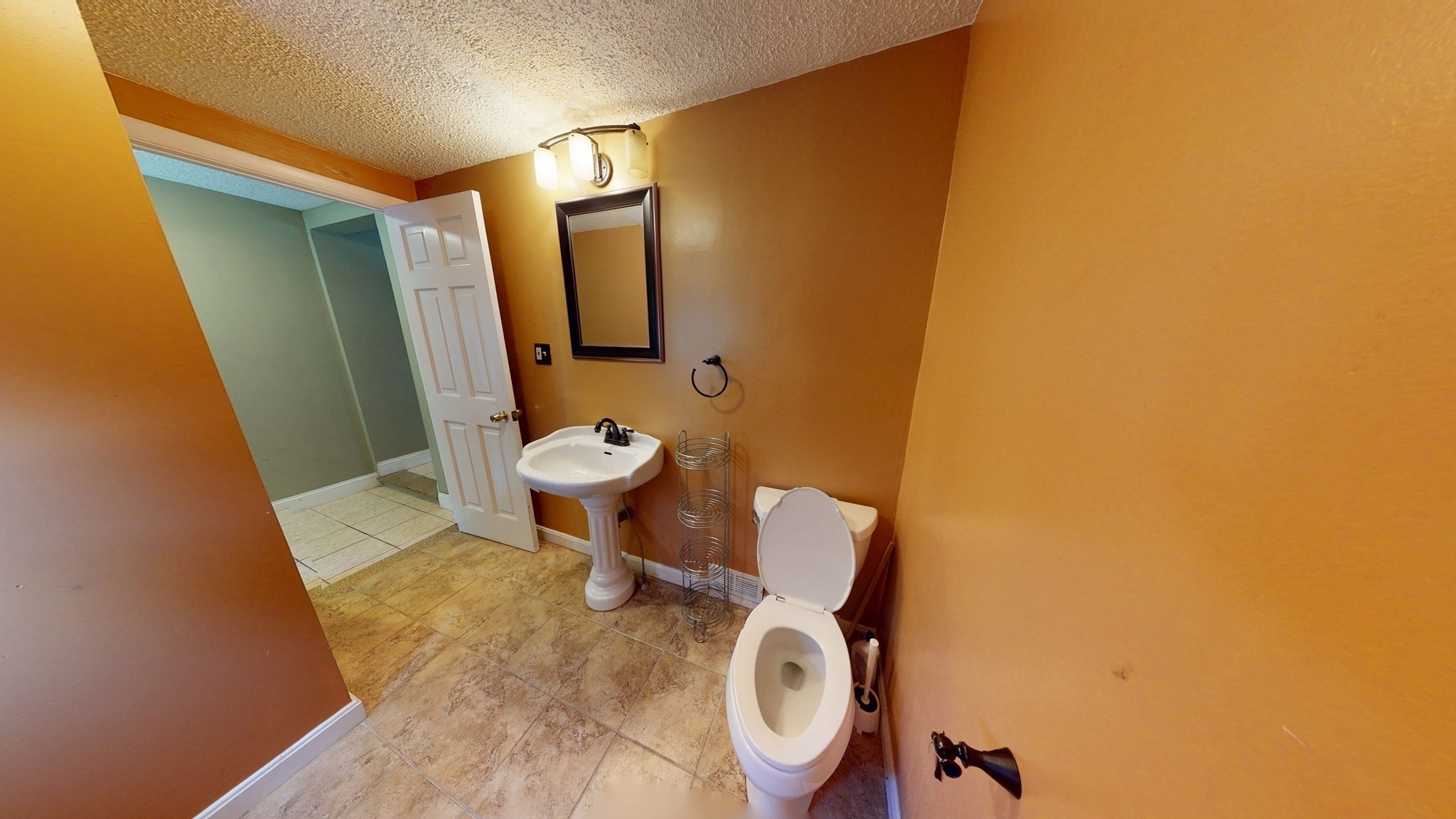 101 Magoun Ave # 101 Property Photo 6