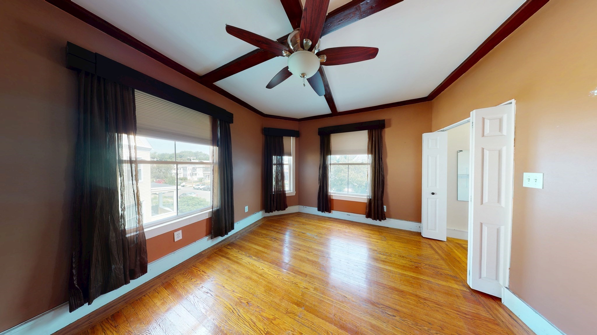 101 Magoun Ave # 101 Property Photo 12