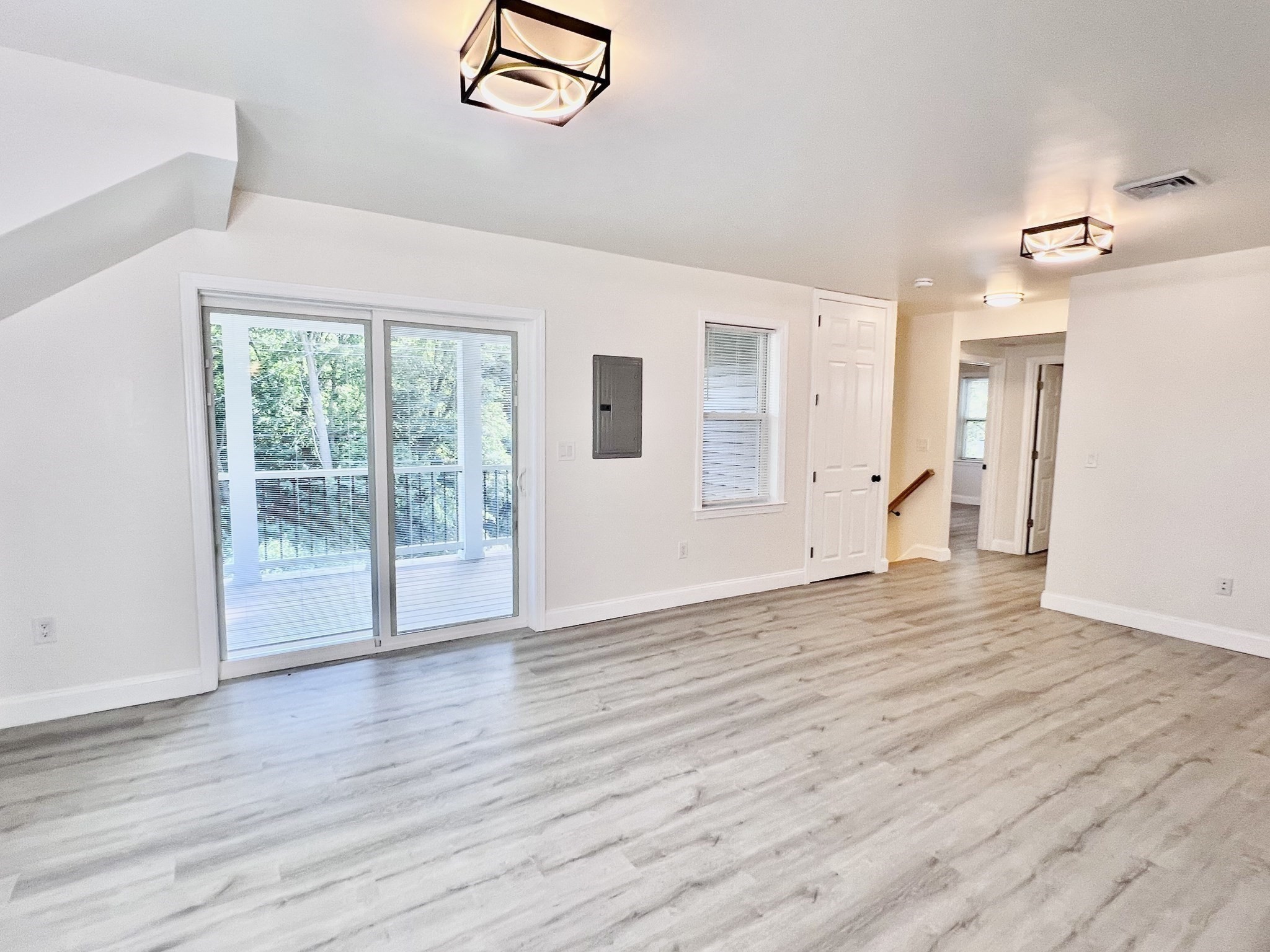 164 Ashburnham St # 2 Property Photo 4