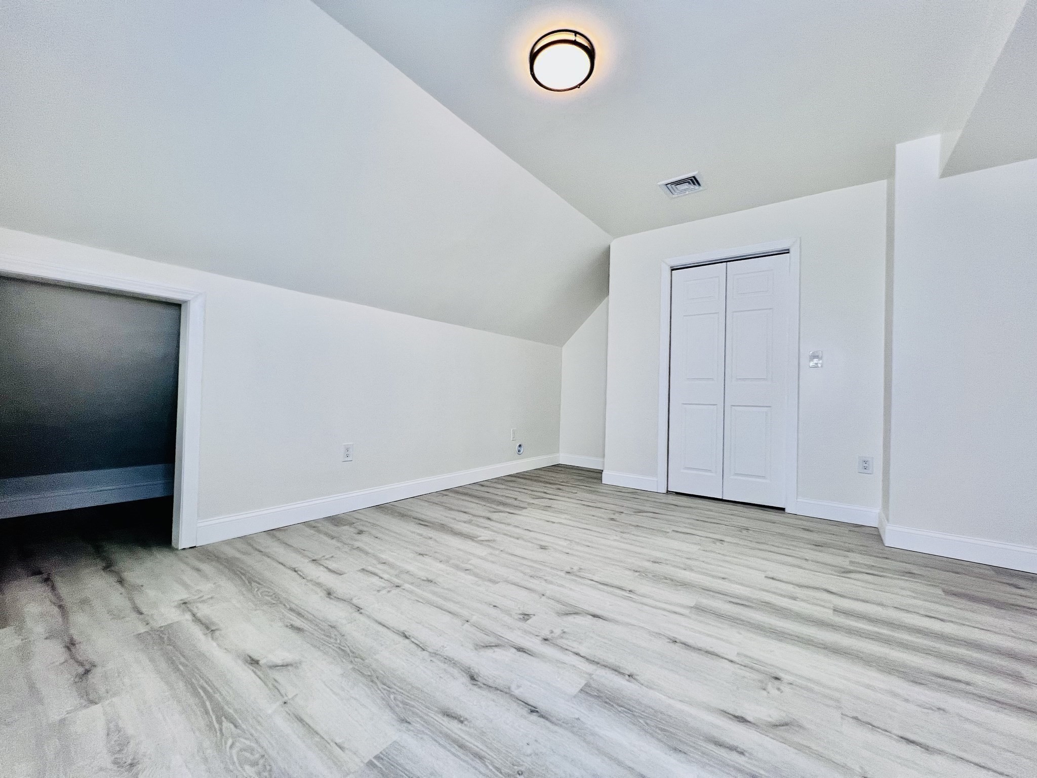 164 Ashburnham St # 2 Property Photo 16