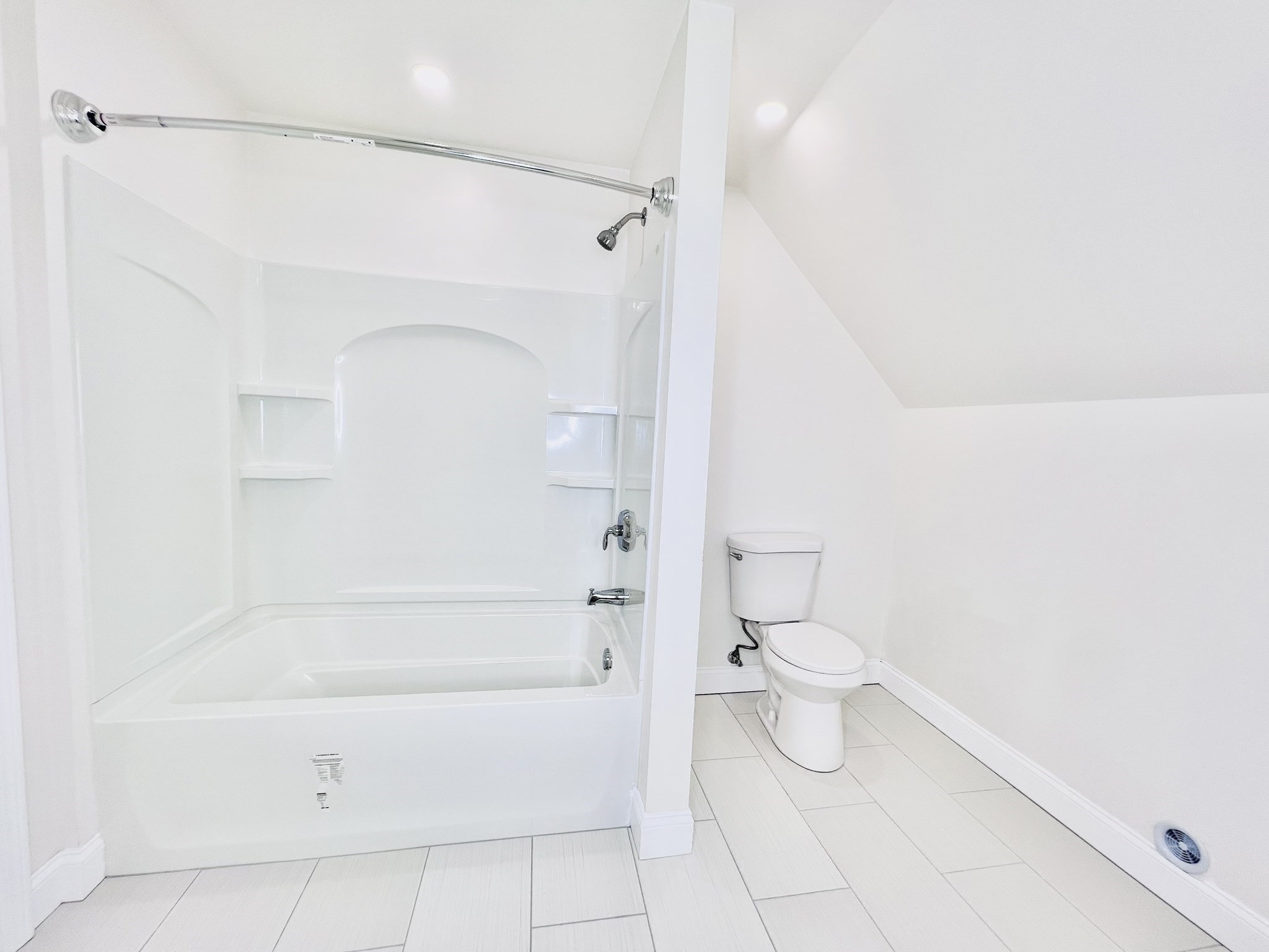 164 Ashburnham St # 2 Property Photo 21