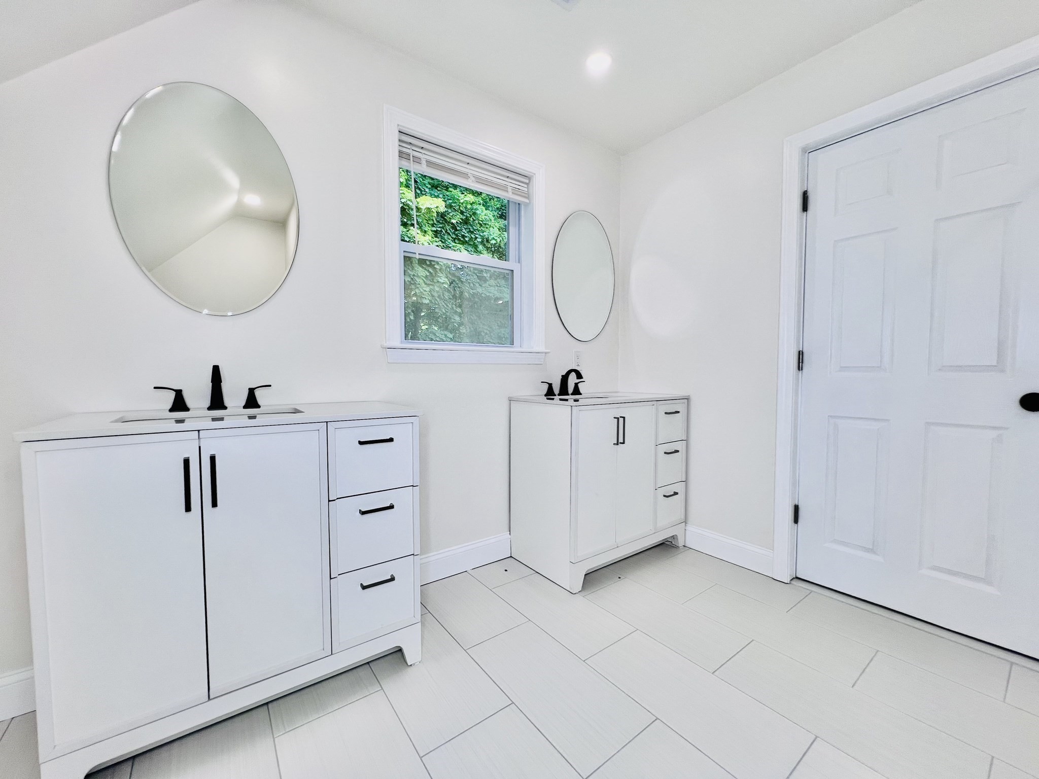 164 Ashburnham St # 2 Property Photo 23