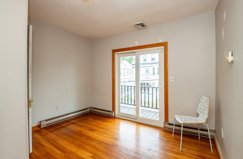 66 Almont St Property Photo 22