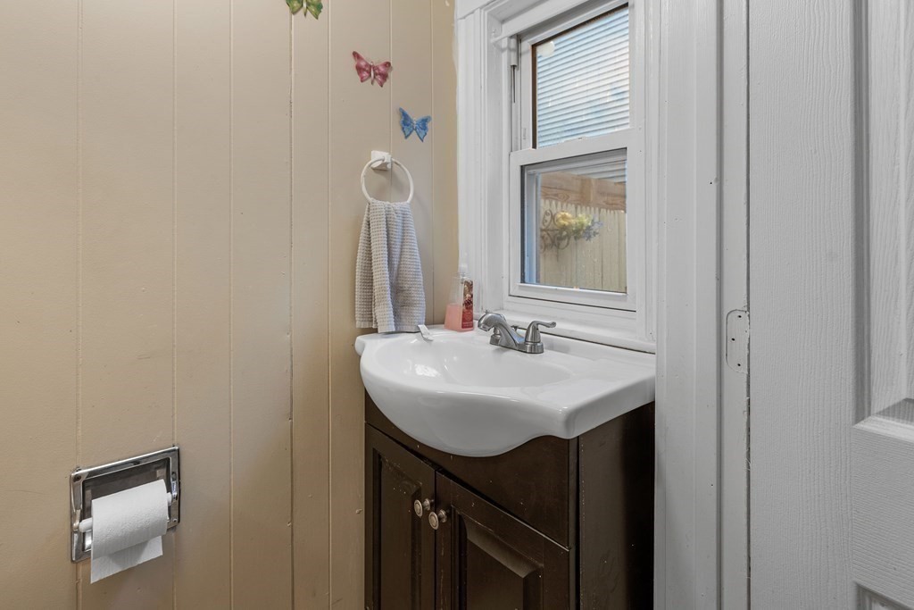 60 Marion St # 60 Property Photo 14