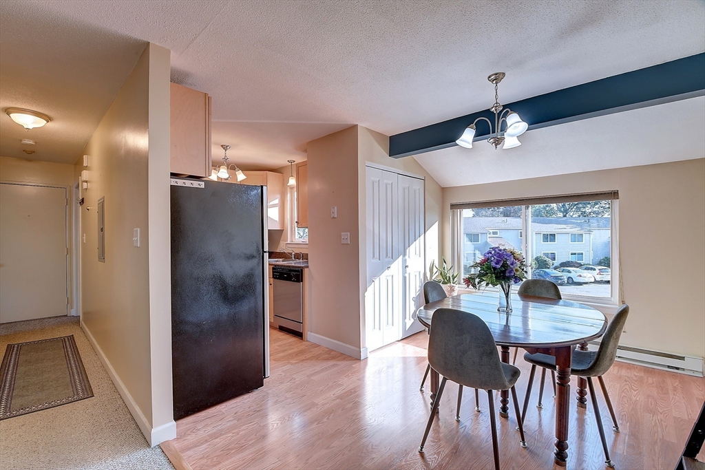 14 Arbor Way # B Property Photo 6
