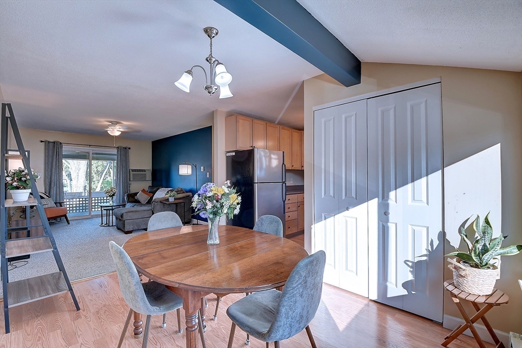 14 Arbor Way # B Property Photo 8