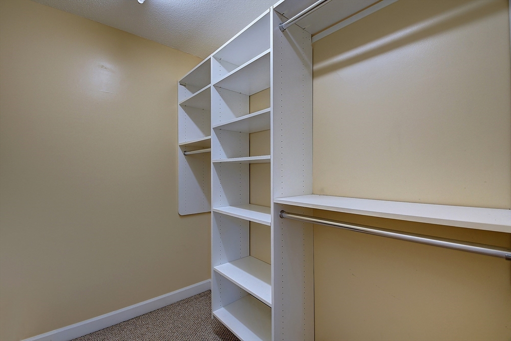 14 Arbor Way # B Property Photo 15
