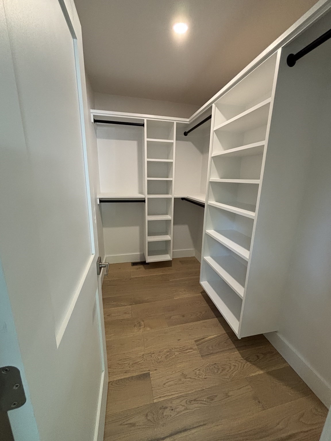 15 Mount Auburn St Property Photo 8