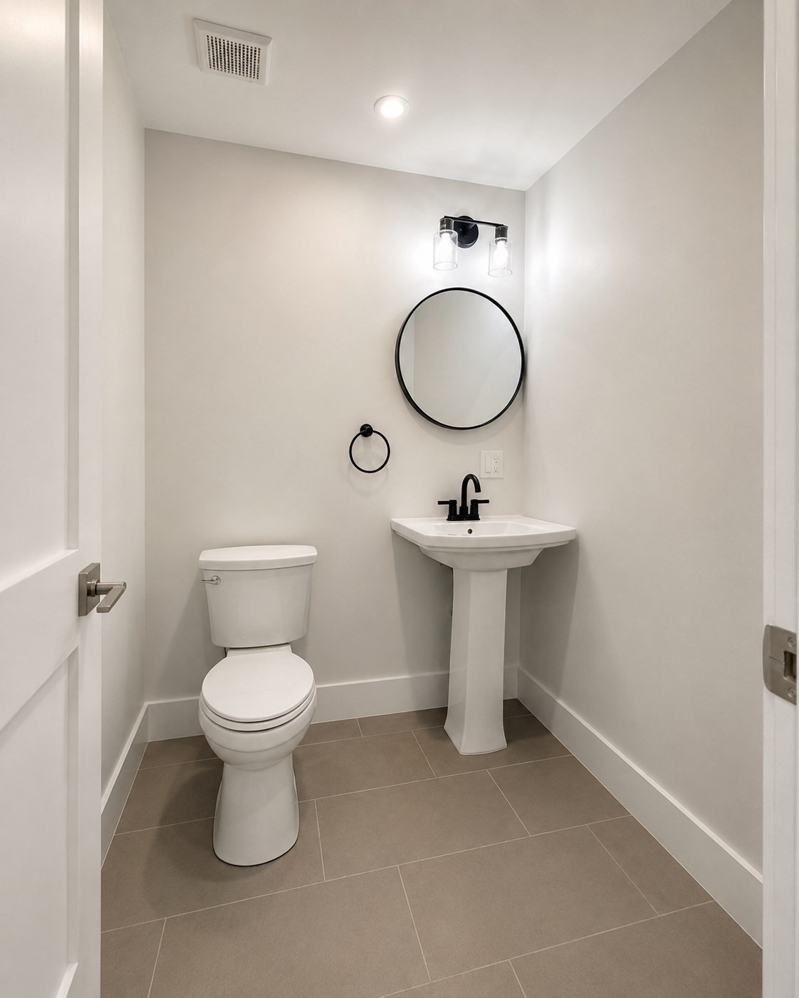 15 Mount Auburn St Property Photo 9