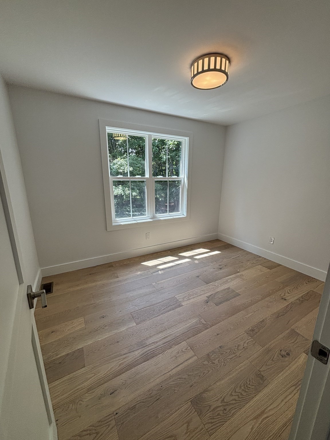 15 Mount Auburn St Property Photo 10
