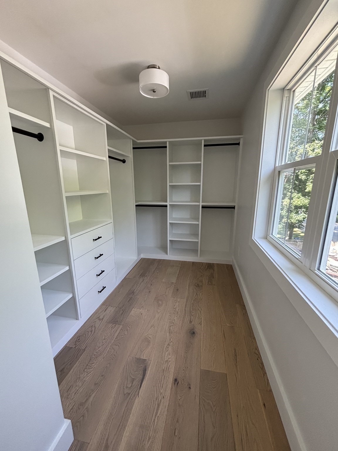 15 Mount Auburn St Property Photo 13