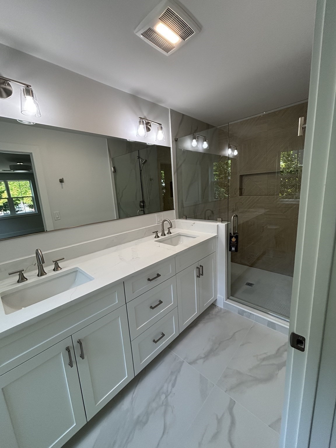 15 Mount Auburn St Property Photo 14