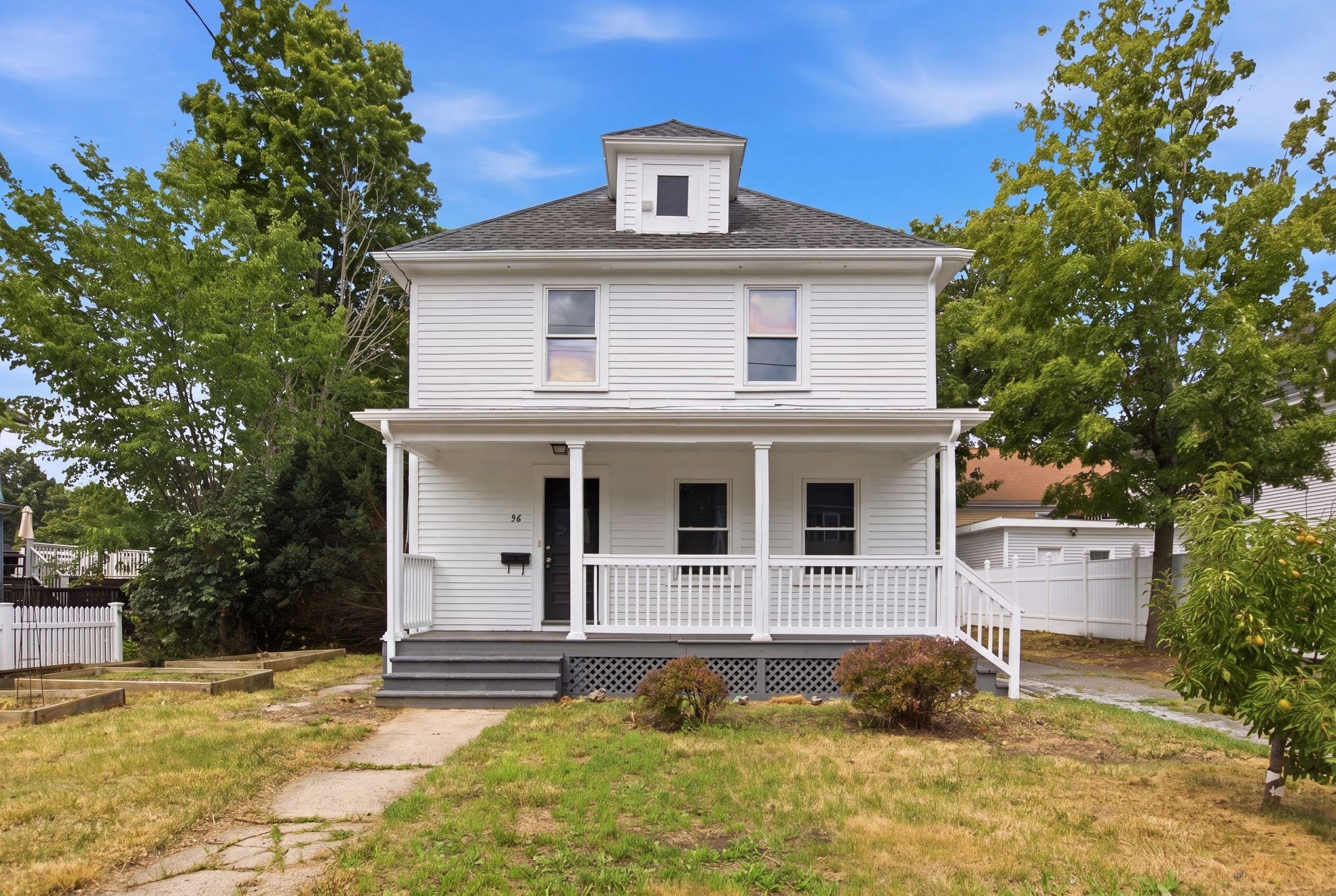 96 Union St Property Photo 1