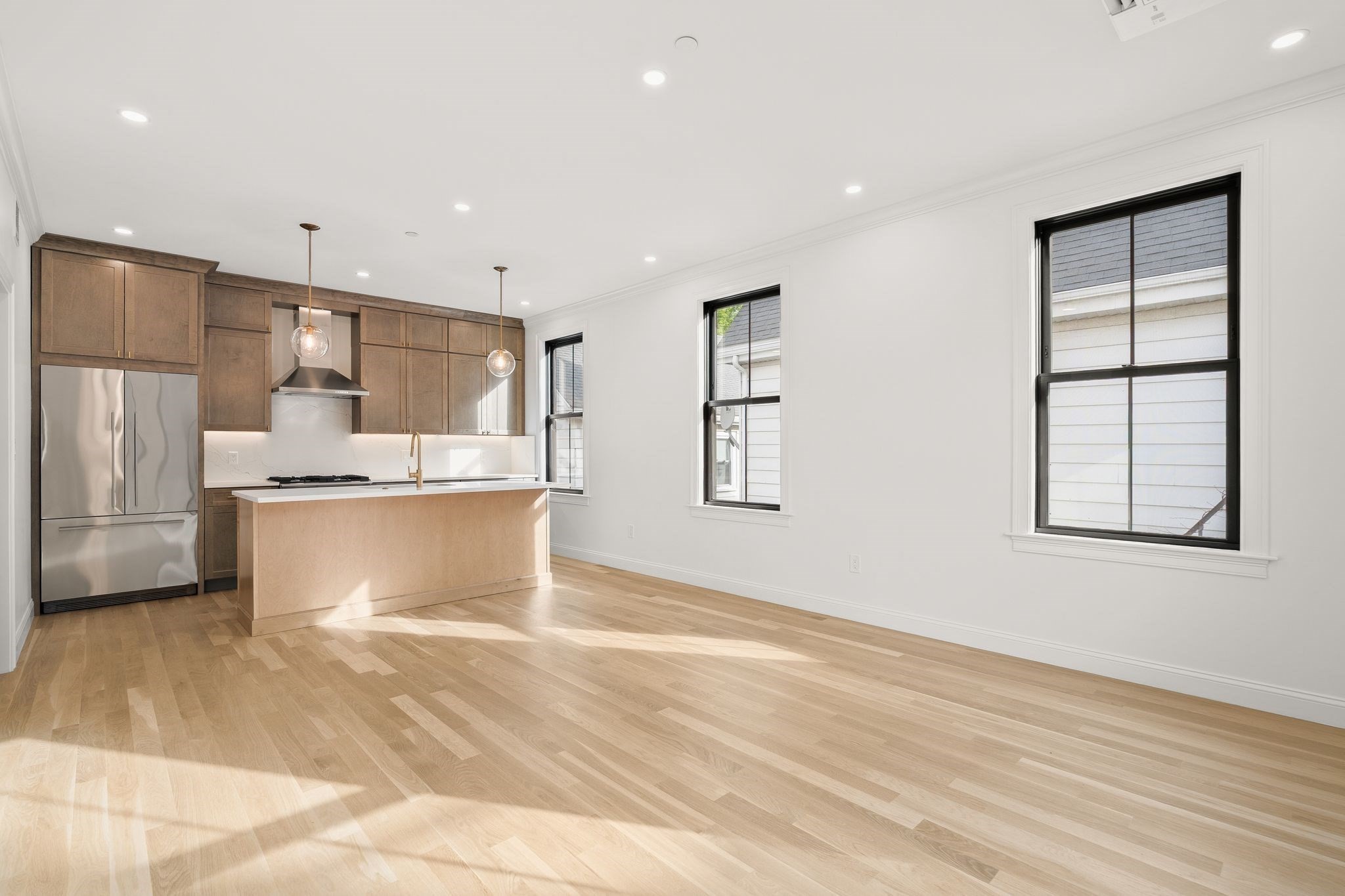 27 Shepard St # 2 Property Photo 10