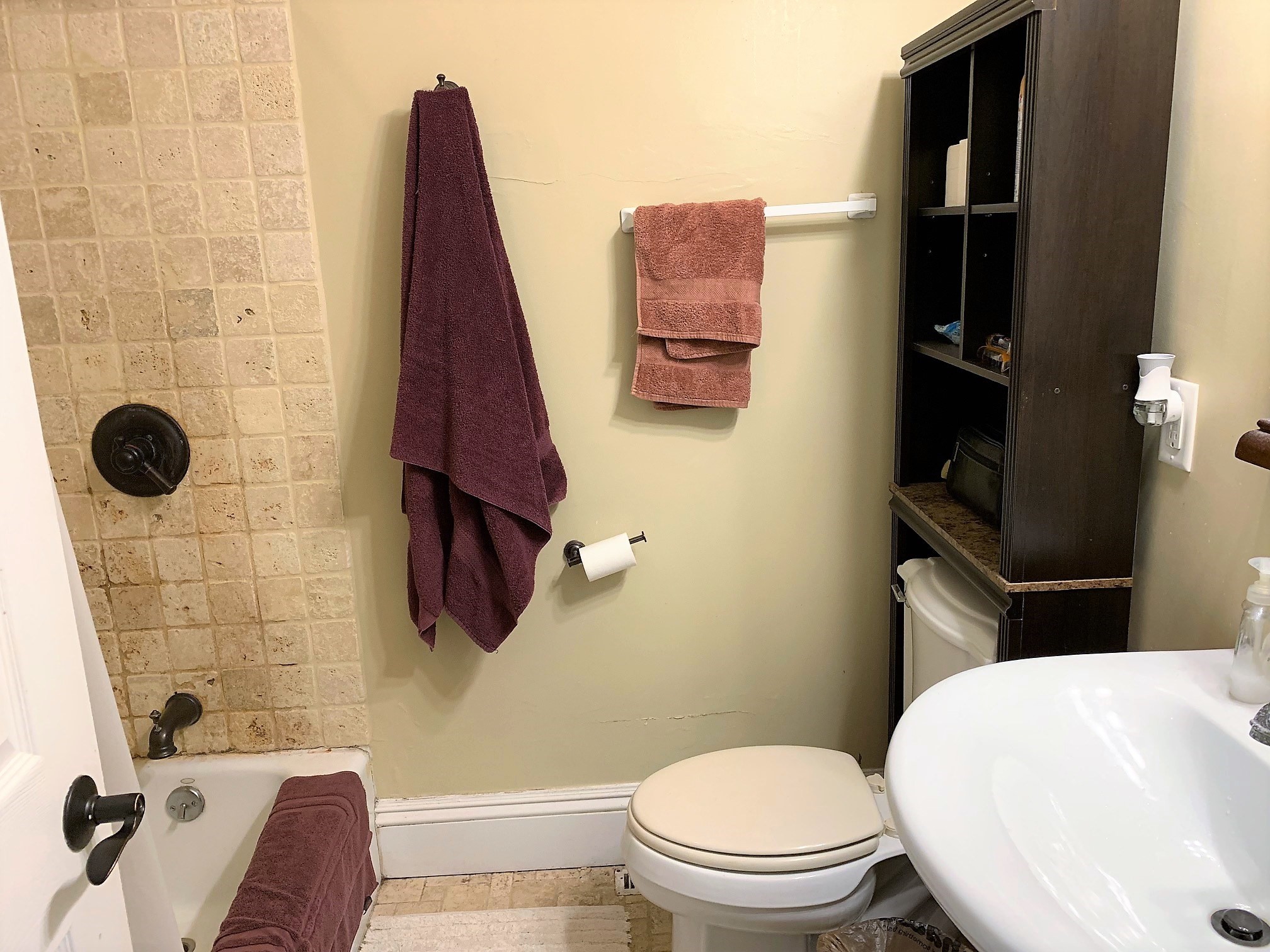21 Worthington # 1 Property Photo 4