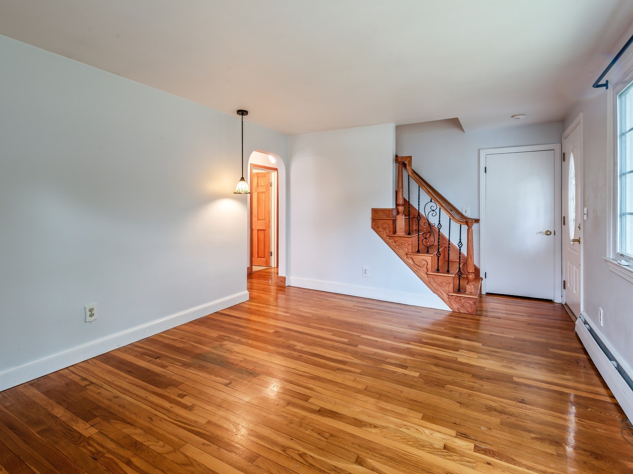253 Central St Property Photo 8