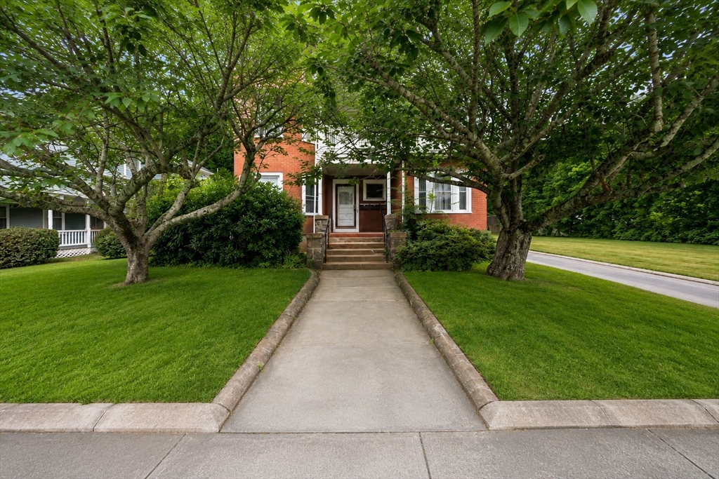 48 Seaver # 1 Property Photo 1