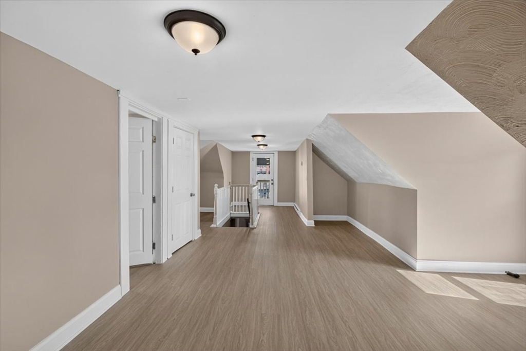 229 Quincy St Property Photo 35