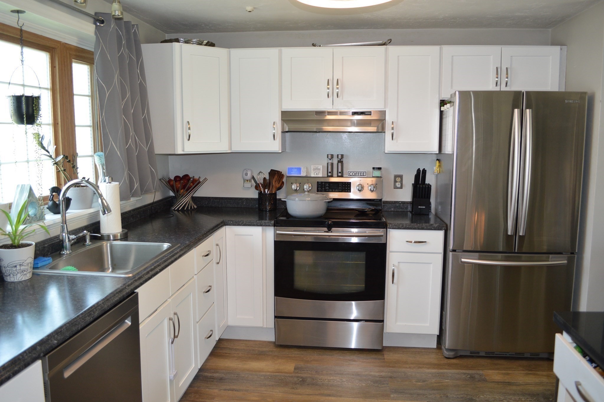 2697 Cranberry Hwy # 14 Property Photo 5