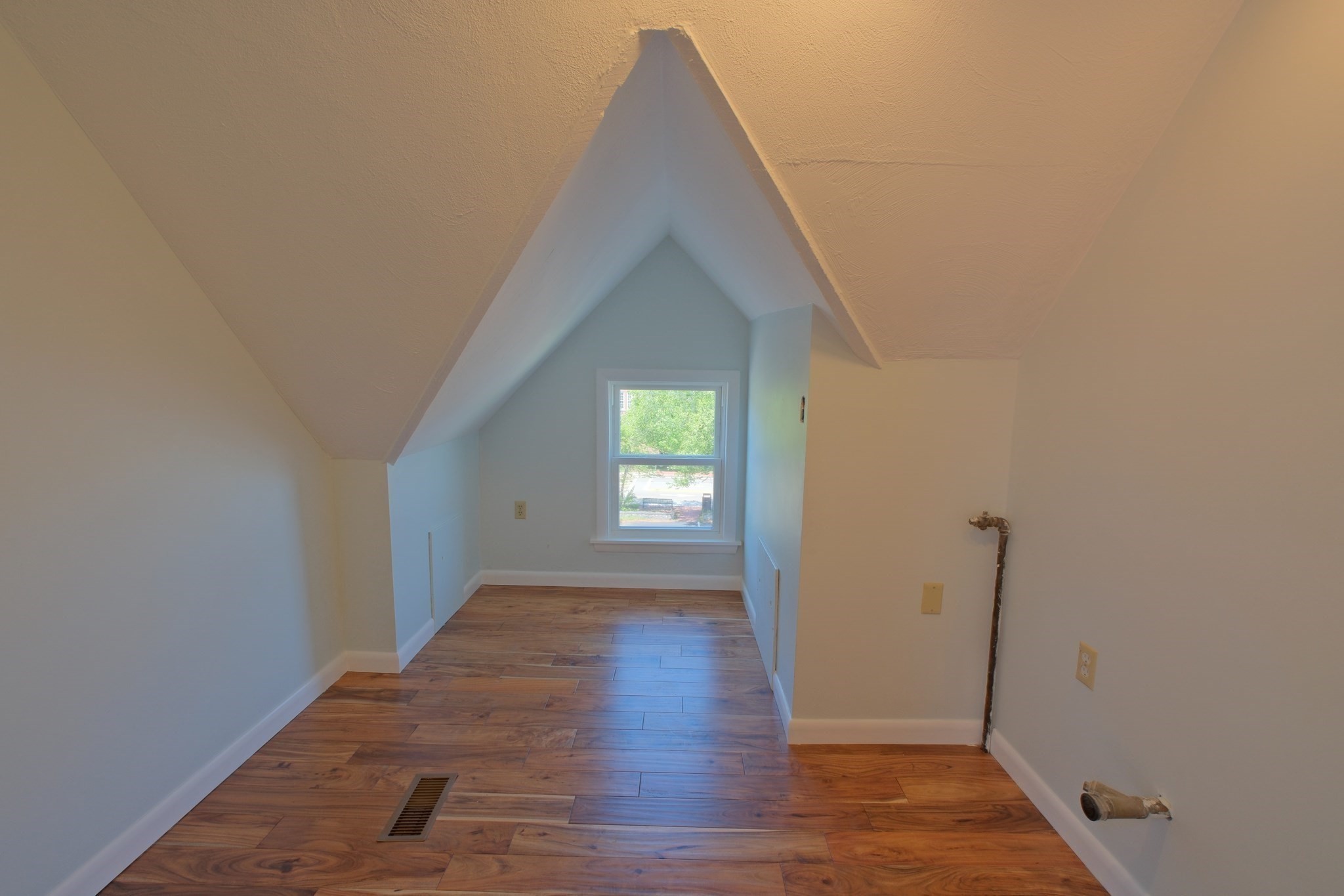 1 Chestnut Sq # A4 Property Photo 34
