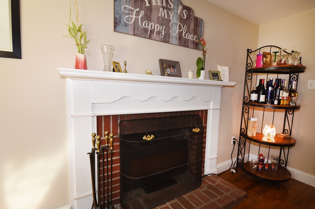 440 Summer Property Photo 9